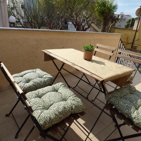 Apartment Ana, Free Garage Parking シベニク エクステリア 写真
